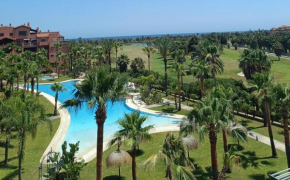 Nasila Beach & Golf, Motril